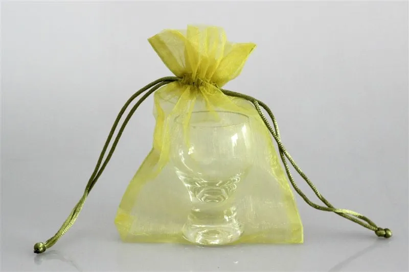 Hauptproduktbild Dárkový textilní měšec 12x17 cm oliva