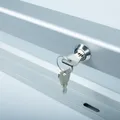 Weiteres Produktbild Horizontální vitrina 150x100cm, zámek, lakovaný vnitřek - magnetická