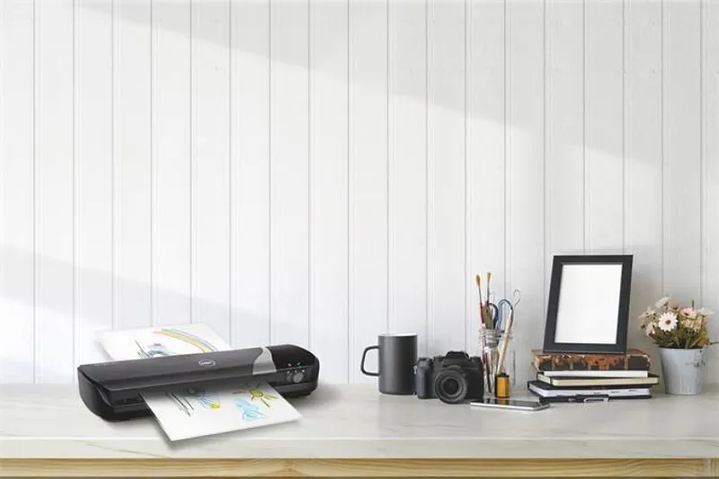 Hauptproduktbild Laminovací stroj "Inspire+", A4, 75 micron, GBC