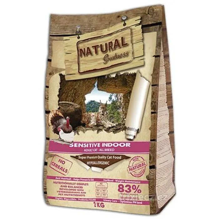 Hauptproduktbild Natural Greatness Sensitive Indoor Cat Rec./kuře,krůta/ 600g