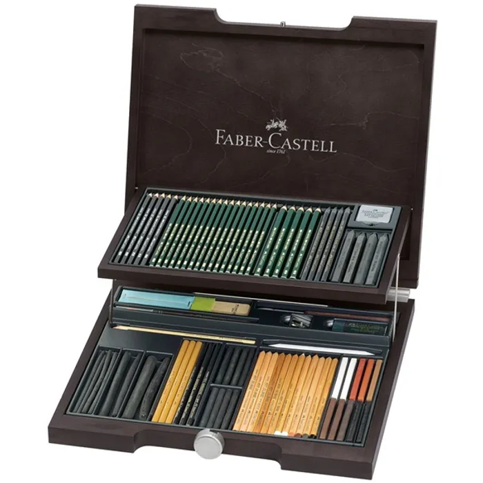 Hauptproduktbild Pitt Monochrome speciální sada, dřevěná kazeta 81ks Faber Castell 112971