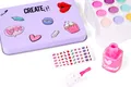Set in einer Blechdose (Lidschatten und Nagellack)