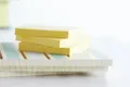 Weiteres Produktbild Selbstklebeblock, 76x76 mm, 100 Blatt, recycelt, 3M POSTIT, gelb
