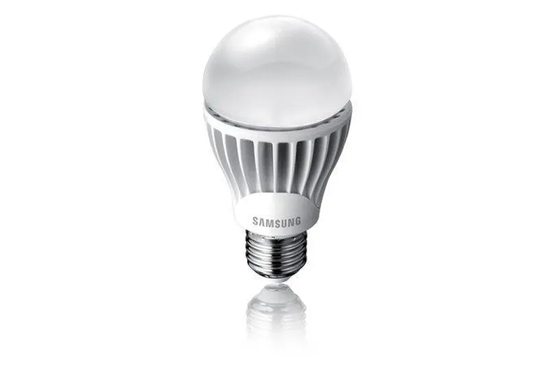 Hauptproduktbild Samsung A60 E27 2700K 10.8W. Barva: stříbrná, bílá, Světlá barva: Teplá bílá. Třída energe