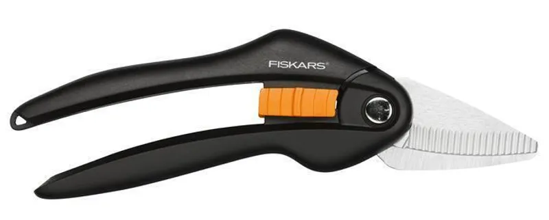 Hauptproduktbild Univerzální nůžky na plech a plast "SingleStep", 21 cm, FISKARS