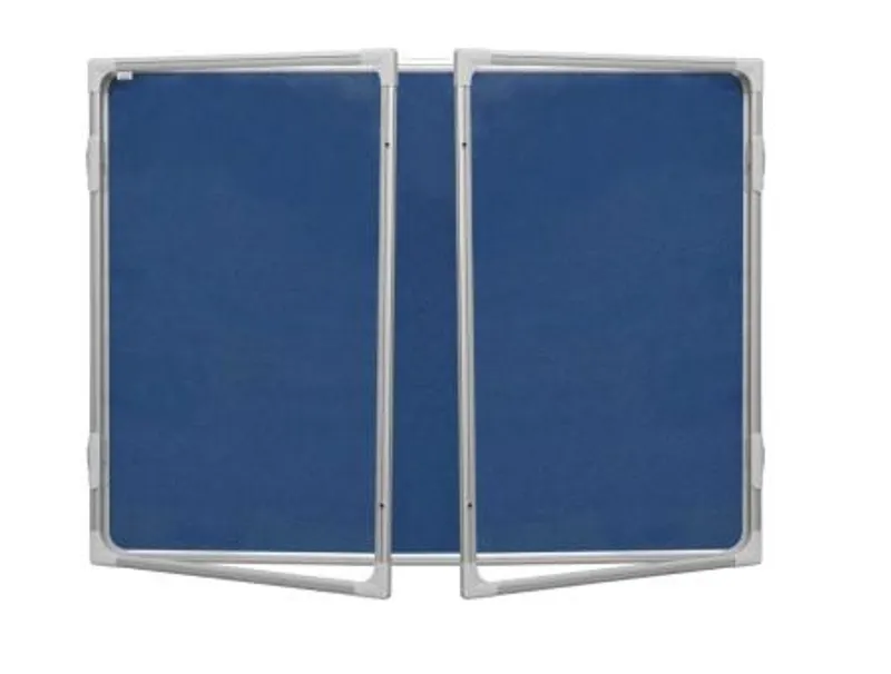 Hauptproduktbild Vitrína s vertikálním otevíráním 120x180cm, filcový modrý vnitřek, se zámkem
