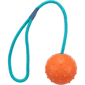 Wurfball klumpig an Schnur 6cm/30cm TRIXIE