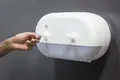 Weiteres Produktbild TORK SmartOne Twin Mini Toilettenpapier-Spender mit Mittelabrollung, weiß T9 [1 Stück]