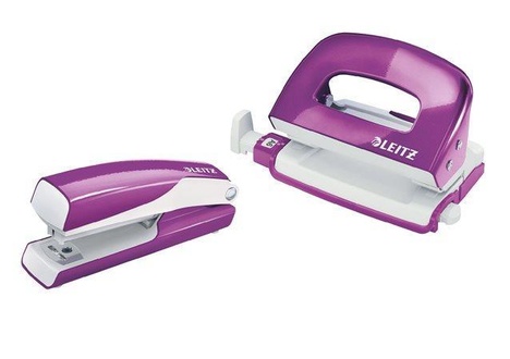 Papírenské zboží - Set mini sešívačky a děrovačky Leitz WOW, Purpurová